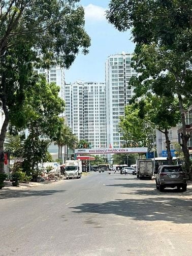 Bán đất nhà phố khu Sadeco Phước Kiển A nhà Bè giáp ranh quận 7.