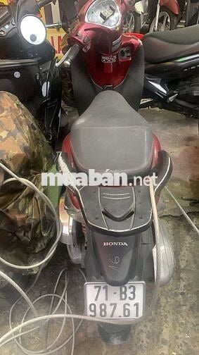 Cần bán xe tay ga SH mode chính chủ.