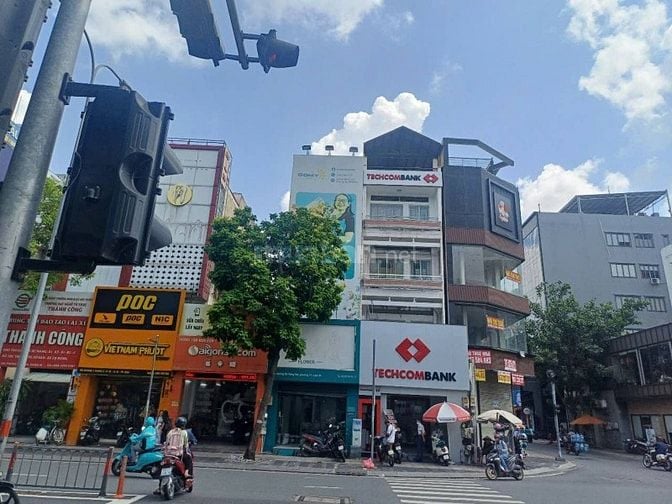 Cho thuê nhà 576 đường 3 tháng 2 Q10
