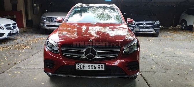 Bán xe MERCEDES BENZ / GLC300, đời 2019, màu đỏ, số tự động, chính chủ
