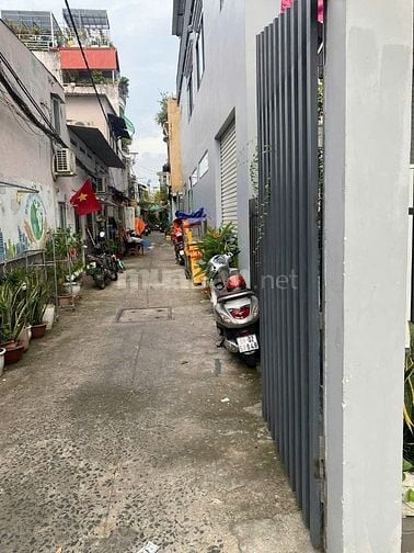 Hẻm 1 sẹc Nguyễn hữu tiến 6x10m 5,3 tỷ  1 lầu