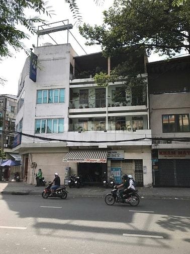 MT 520 An Dương Vương ngang 8m.300m2 4 tầng.Thu nhập 80tr.Chỉ 26,9T