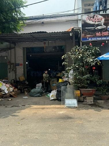 cần bán nhà mặt tiền hẻm 25 phạm đăng giảng DT 5x16m cấp 4,giá 7,4 ỷ