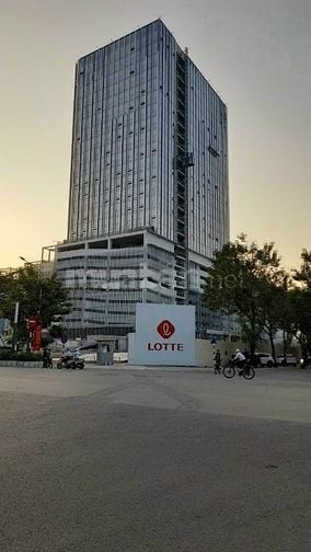 Bán tòa nhà văn phòng lô góc mặt Phố Huế và Đại Cồ Việt