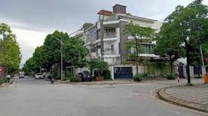 Chính chủ bán hoặc cho thuê biệt thự khu nhà ở sinh thái Xuân Phương