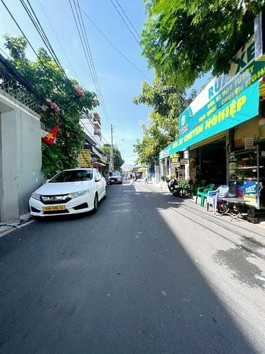 Nhĩnh 6 Tỷ Nhà 3 Lầu ,Dòng Tiền 20Tr,Đường Bùi Văn Ba,Quận 7