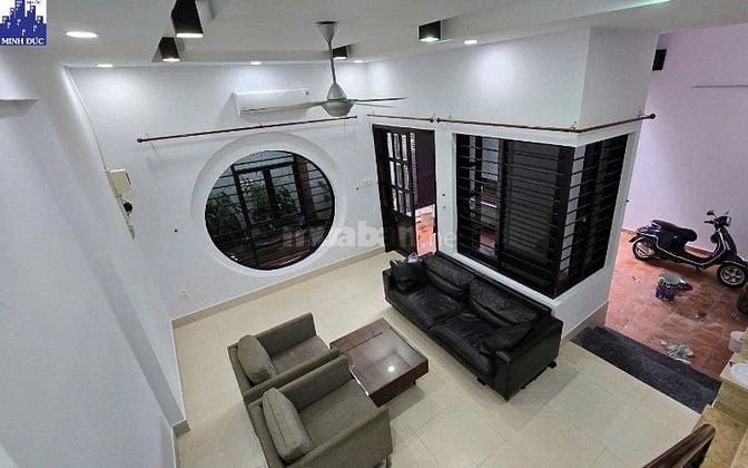  Cho thuê nhà mặt tiền Nguyễn Bá Tuyển, P.12, Q.Tân Bình giá 42tr
