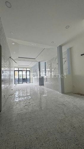 MT Thạch Lam 8*18m 2 lầu giá 30tr/tháng