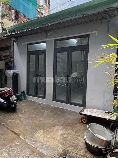 Chính chủ cần bán nhà CMT8 quận 3