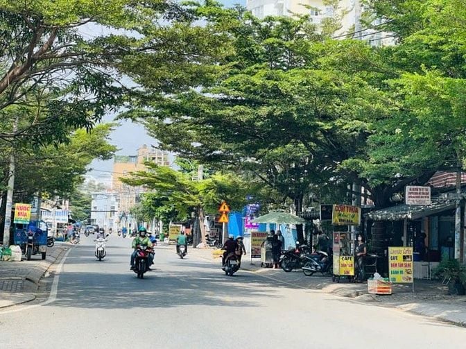 Đất đường số 12 m KDC Jamona Quận 7. DT 7*16 giá 12,5 tỷ.