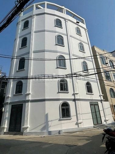 🌈 Bán CHDV 4Lầu DT Lớn Đường Nguyễn Văn Đậu, P7, Quận - BT