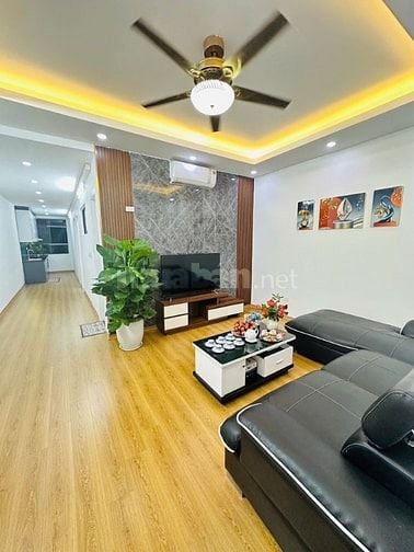 Bán căn chung cư Kim Văn Kim Lũ đẹp, view trường quốc tế, hơn 3 tỷ 