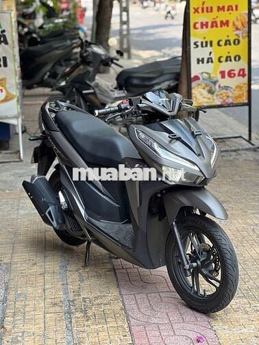 Kẹt tiền cần ra đi gấp Vario 150. Xe chạy kỹ.