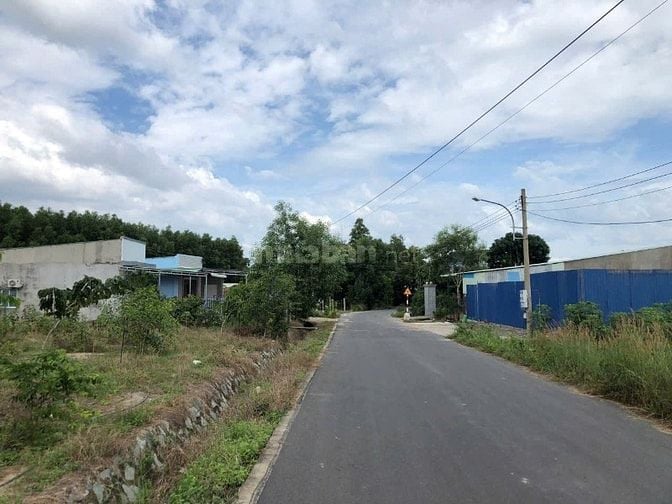 Cần bán lô đất 750m2 thành phố Phú Mỹ, BRVT ngay gần nút cao tốc 