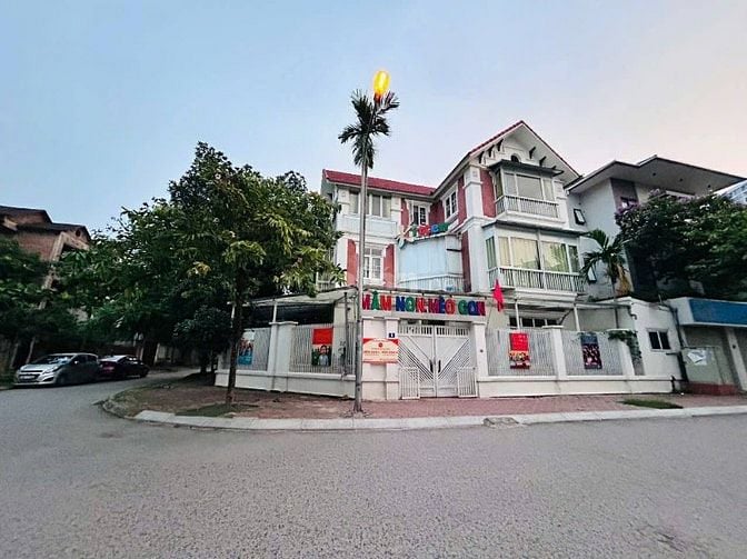 BIỆT THỰ ĐƠN LẬP- SIÊU ĐẸP- KĐT HANDIRESCO CỔ NHUẾ- PHẠM VĂN ĐỒNG 