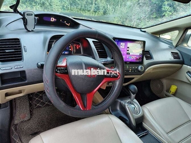 Honda civic số tự động bán hoặc cho thuê