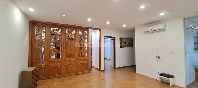CẦN BÁN NHÀ CHUNG CƯ VỈCTORIA.