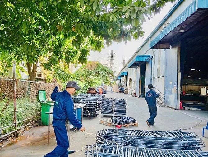 CẦN TUYỂN 10 LĐPT VÀ THỢ HÀN CO2