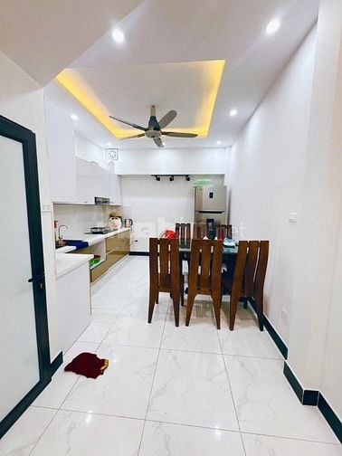 Bán nhà Đào Tấn, ngõ rộng thông, gần phố, nhà đẹp ở ngay, 45m2, 4 tầng