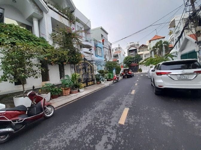 Bán nhà 85m2 4 tầng ngay chợ đo đạc phường An Khánh, Tp. Thủ Đức