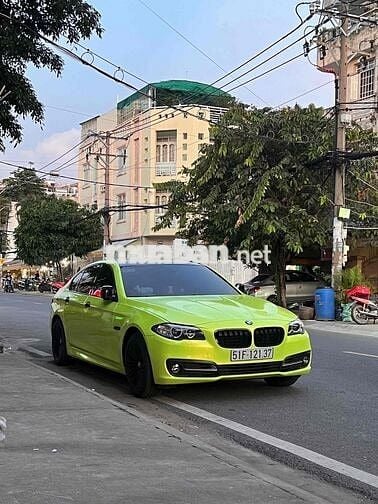 BMW 5 Series 2015 520i - 70 km zin đét