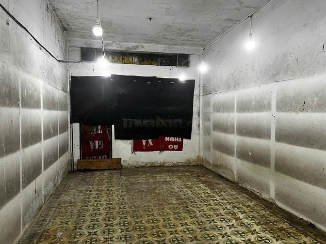 Cho thuê nhà mặt tiền Cách Mạng Tháng 8, P.4, Q. Tân Bình giá 20tr