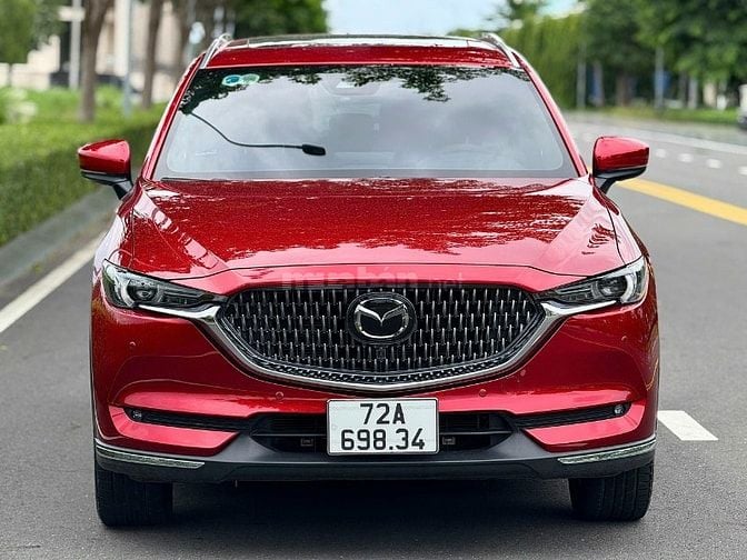 Mazda CX8 2.5AT " Premium "  • Odo : 15.000 kilomet • Sản xuất : 2023