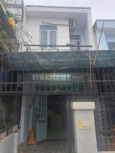 Giá 4,2 Tỷ, gần cầu Long Kiểng, DT 140m2