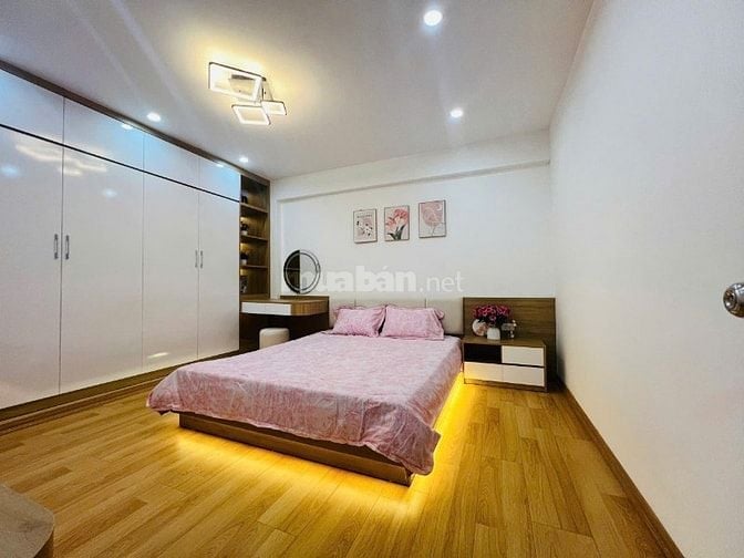 CHO THUÊ NHÀ TẬP THỂ KHU BÁCH KHOA, HBT, HÀ NỘI