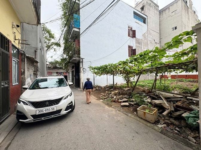 Bán Gấp Mảnh Đất Trâu Quỳ, Diện tích rộng 86m, Ngõ OTO, Kinh doanh đẹp
