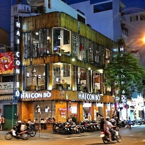 Lô Góc Gần Vincom Triệu – Quán Đẹp Hiếm Như Kim Cương Giữa Lòng Phố