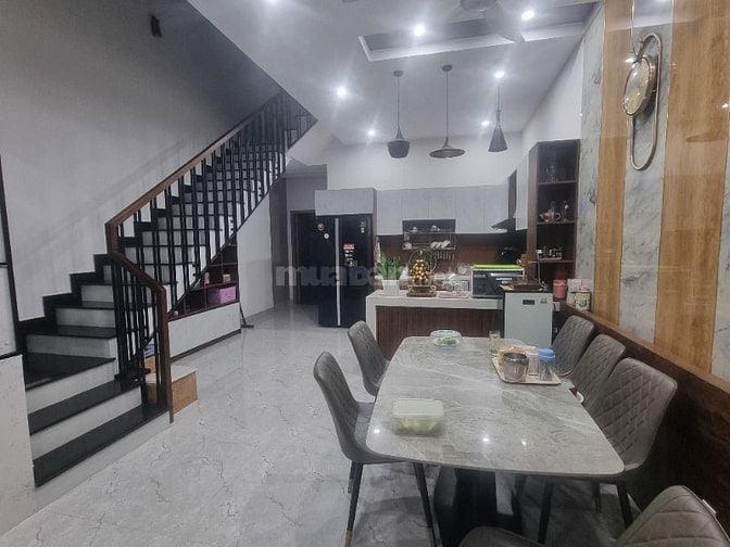 TÔI CHÍNH CHỦ ĐƯỜNG TRẦN KIM XUYẾN - NHÀ MỚI 3 TẦNG FULL NỘI THẤT TLTT