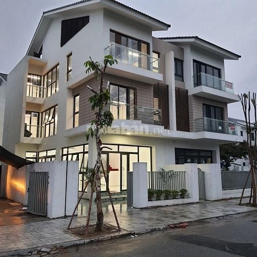 Cho thuê biệt thự cực đẹp Dương Nội: 210m2, 4 tầng, giá 28tr
