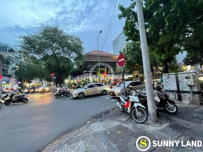 Góc 2MT Bà Huyện Thanh Quan, P. Võ Thị Sáu, Quận 3