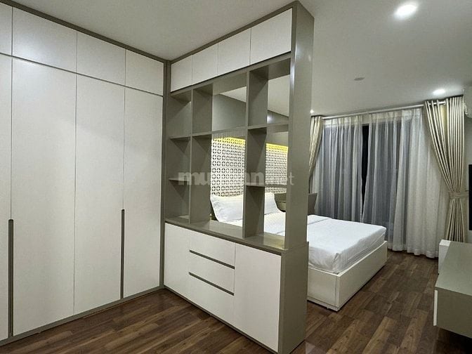 Bán căn hộ 115m2 chính chủ quận Cầu Giấy, giá 7,7 tỷ - 0888346562