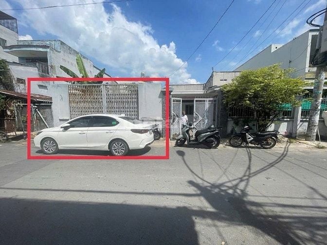 Bán nhà nát Mặt tiền kinh doanh DT:4,4x18m Đường Số 19, P8, Q.Gò Vấp.