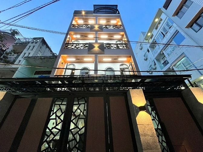 GIẢM 2 TỶ CHDV Q10- HXH- 85m2 (5.8x18.5)- 5 TẦNG- 130TR/THÁNG- 23 TỶ 
