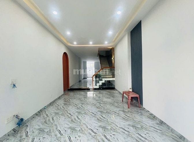 Cho thuê nhà đẹp 1 trệt 2 lầu KDC Bửu Long