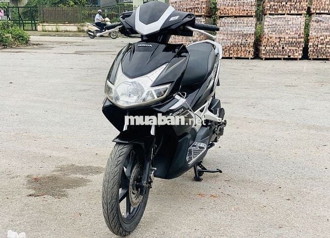 HONDA AIR BLADE FI KIM PHUN 2011 BIỂN HÀ NỘI ĐI