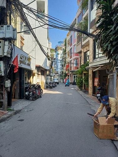 Bán nhà phân lô khu Lạc Trung-Kim Ngưu 5 tầng ô tô qua nhà kinh doanh 
