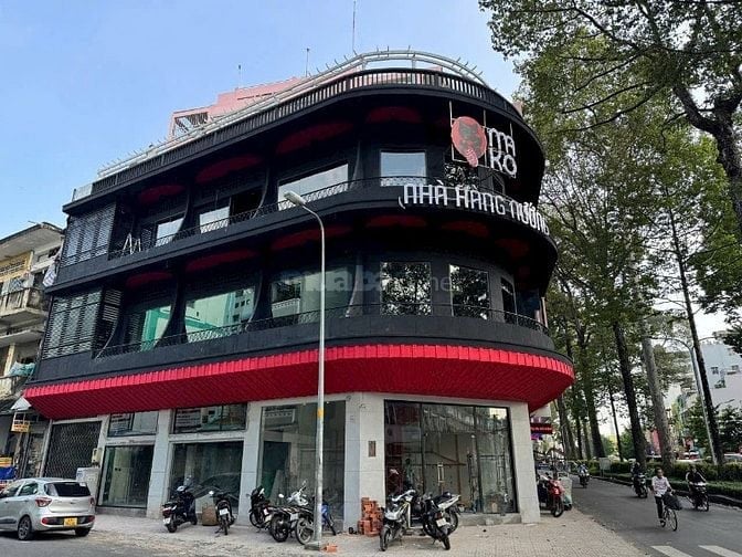 Cho thuê nhà góc 2 mặt tiền Châu Văn Liêm, Quận 5