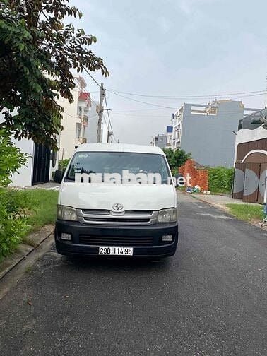 Toyota Hiace 2008 Commuter 2.7 - 123456 km