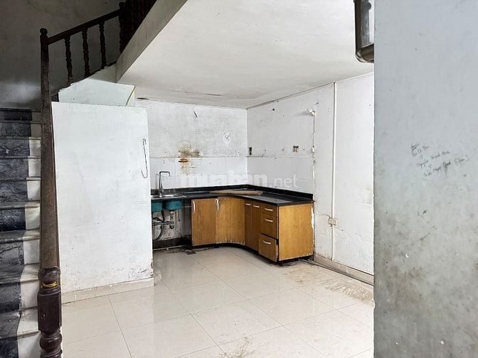Cho thuê nhà 4 tầng tại số nhà 85 phố Yên Lạc, Vĩnh Tuy,Hai Bà Trưng,H