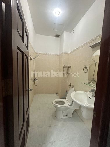 Cho Thuê Nhà Mặt Tiền Hai Bà Trưng
