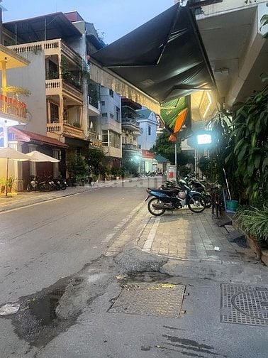 Bán nhà mặt phố mặc đĩnh chi, ba đình hà nội 