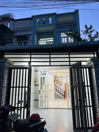 Bán nhà đường Phan Văn Hớn, Hóc Môn, gần chợ Xuân Thới Thượng