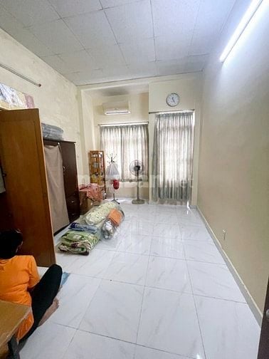  Bán Gấp Nhà Mặt Tiền KD ,Đường Số Lâm Văn Bền ,Quận 7 
