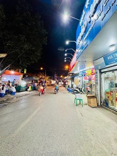 Nhà Đẹp Lĩnh Nam – 5 Tầng Lung Linh, Ô Tô Qua Ngõ, Giá Tốt Chỉ 7 Tỷ!