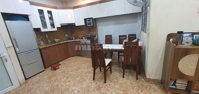 Cho thuê nhà ngõ 198 Xã Đàn, ngõ Hồ Ba Mẫu