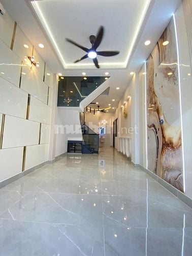 Cần bán nhà đường Hậu Giang Q6,giá nhỉn 1 tỷ, A/C nhanh tay sở hữu